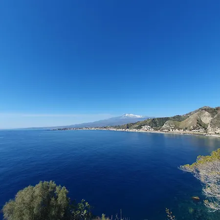 White Pearl - Luxury Giardini Naxos